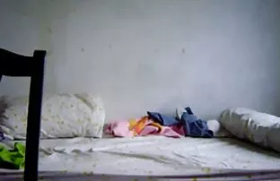 دوچرخه سوار در دیدار پانتومیم دختر در پارک دیدن فیلم های سکسی رایگان