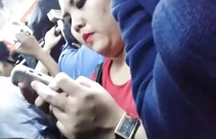 پسر متوجه دو دختر غول پیکر دیدن فیلم سکسی hd در اسکله شد ، آنها را به استخر برد و آنها را متقاعد کرد که برهنه حمام آفتاب بگیرند ، در حال حاضر تنها برای دمار از روزگارمان درآورد.